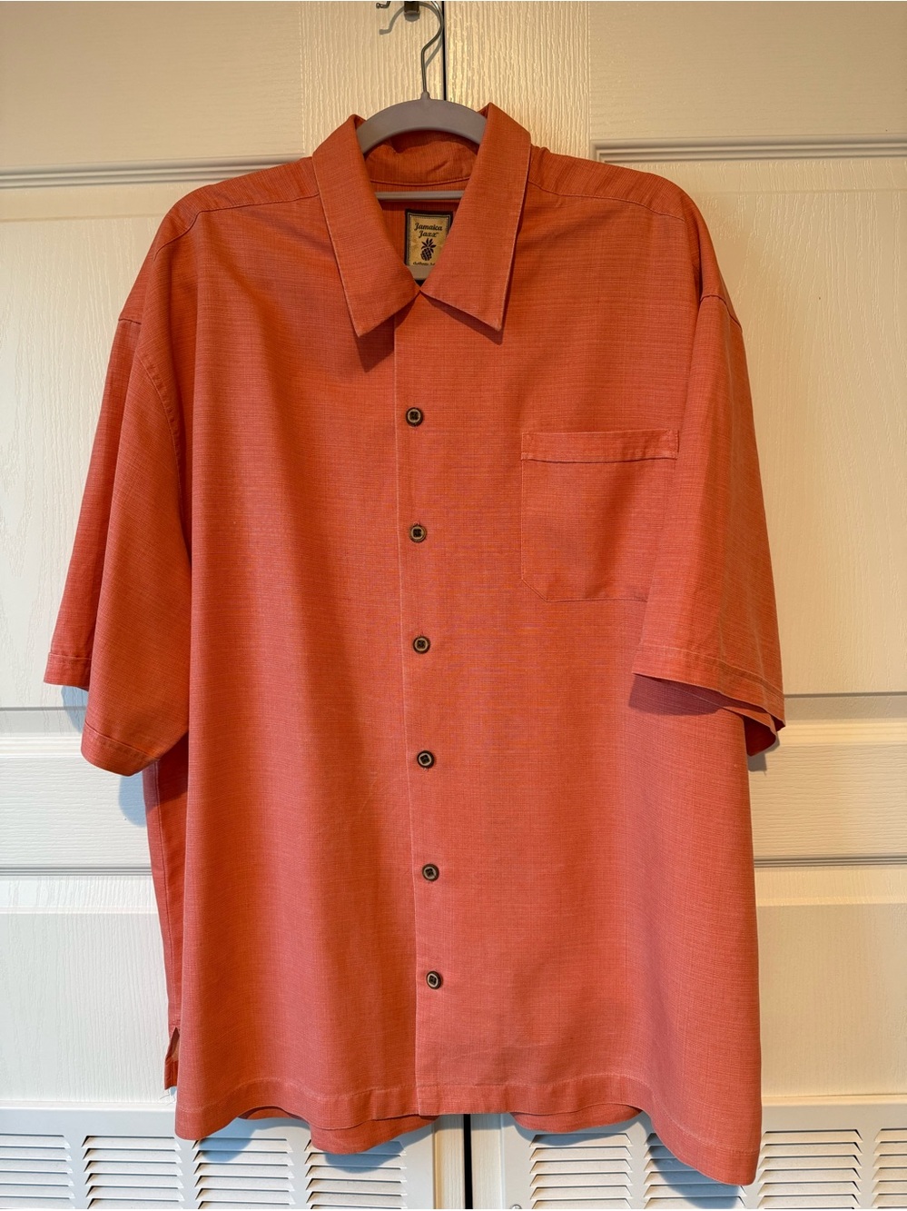 Jamaica Jaxx Men’s 100% Silk Short Sleeve Jacquard XXL Coral Camp Shirt Resort